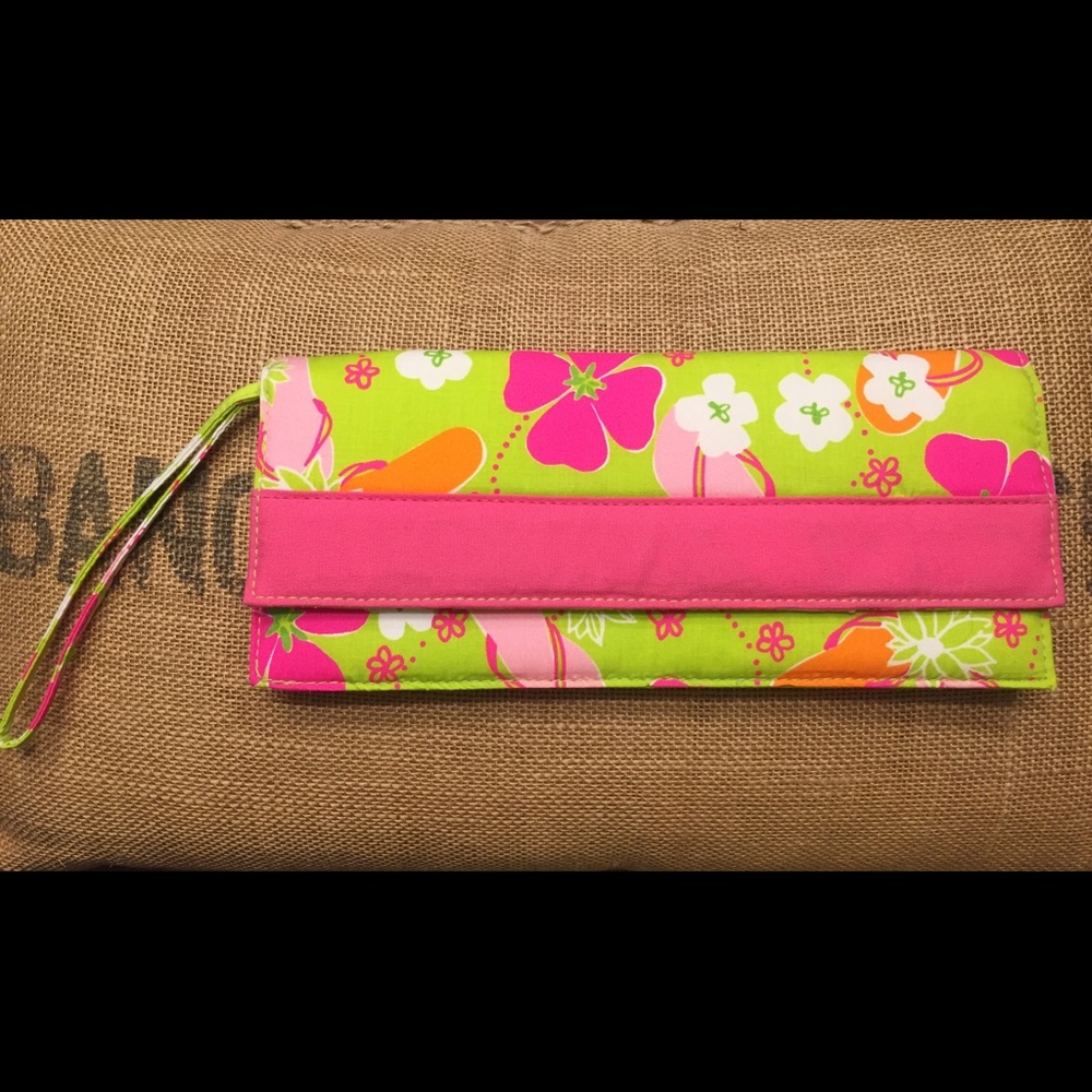 Lily Pulitzer Gidget Green Clutch